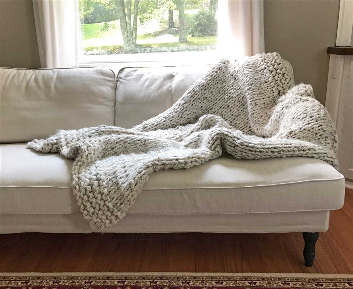 Large knit blanket pattern