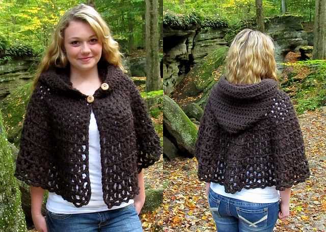 Chunky knit capelet pattern