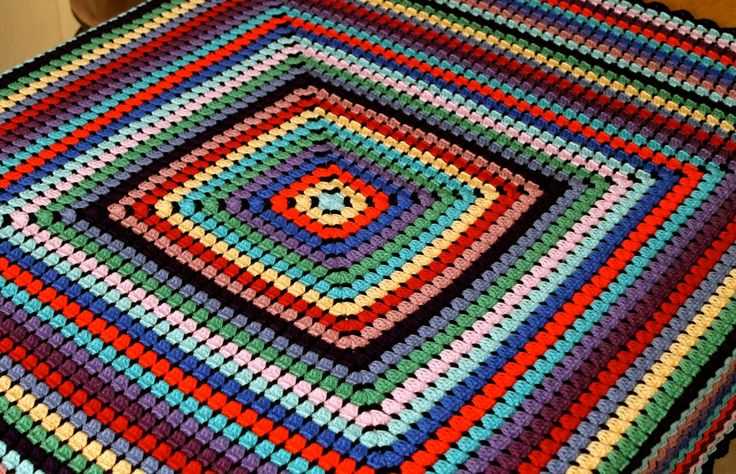 Magic squares knitted blanket pattern