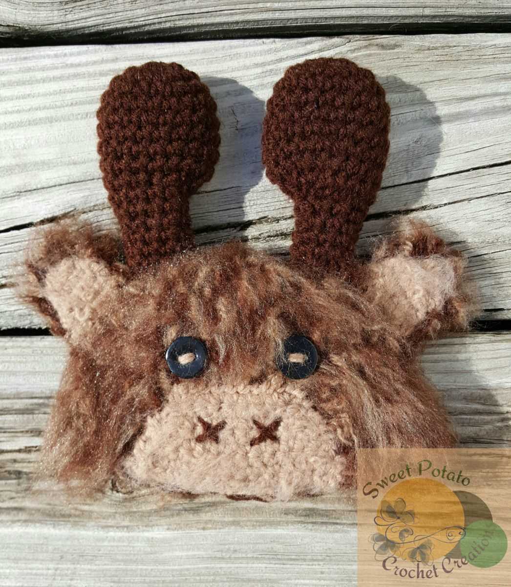 Free knitted moose pattern