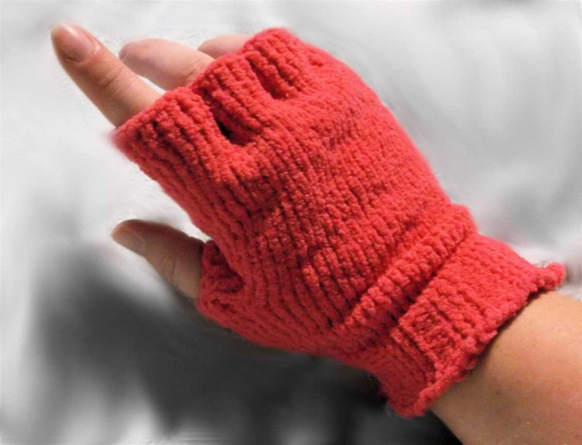 Men's half finger gloves knitting pattern free