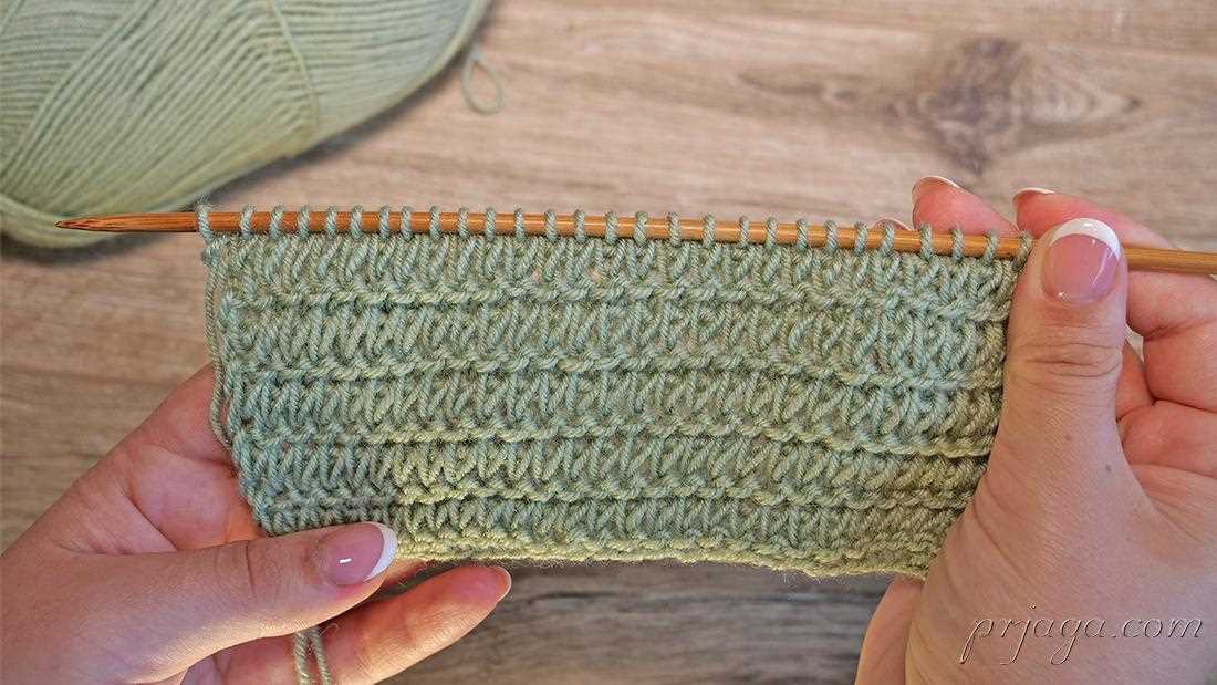 Woven knitting pattern