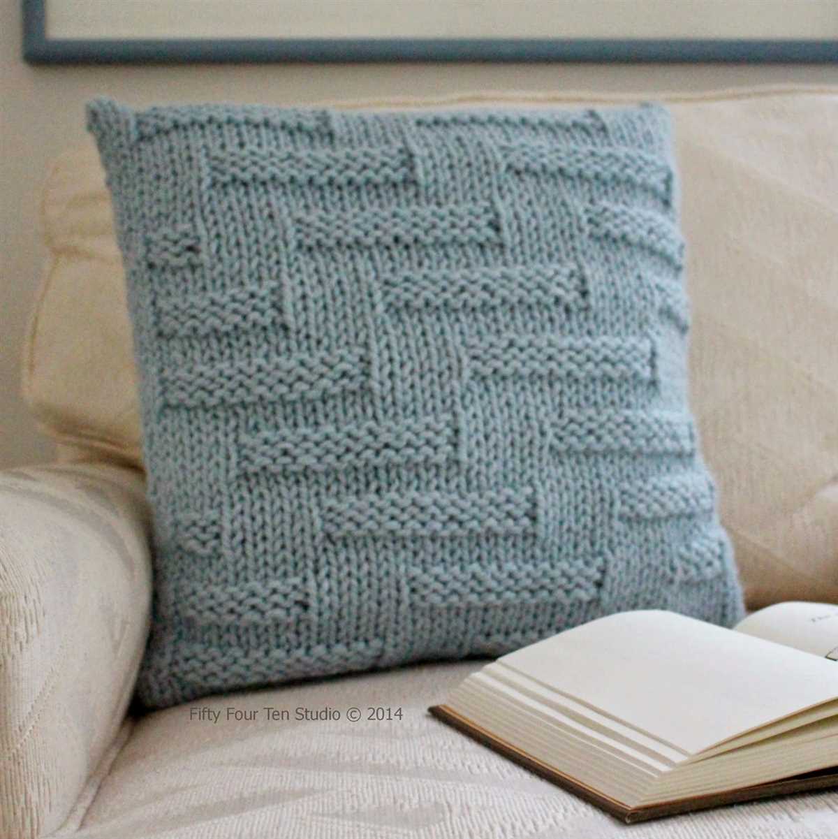 Easy knitting pattern cushion cover