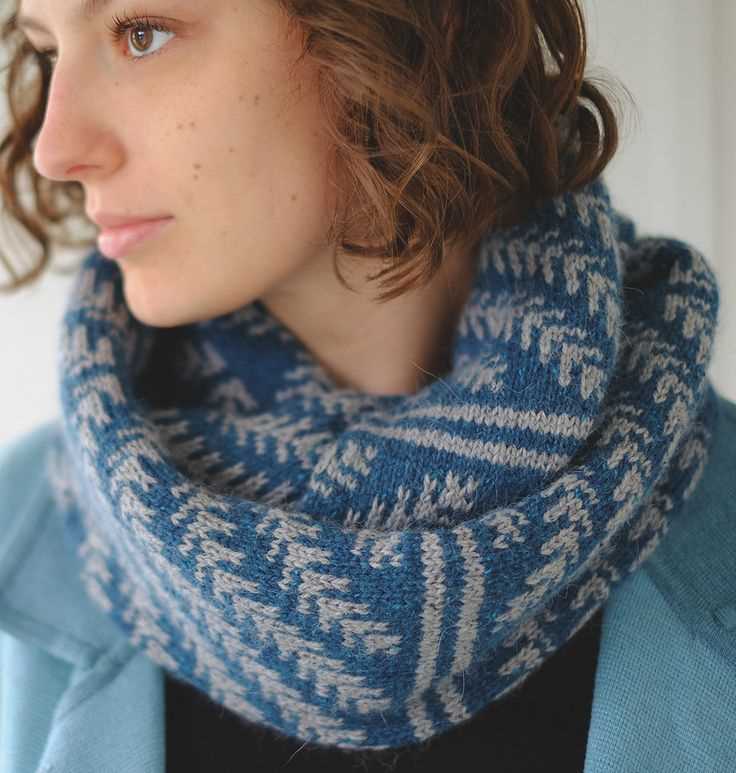 Mosaic cowl knitting pattern