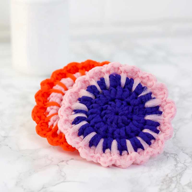 Knitted back scrubber pattern