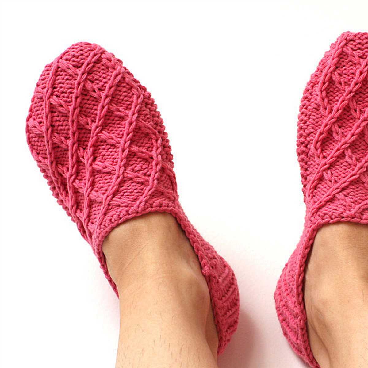 Bulky slippers knitting pattern