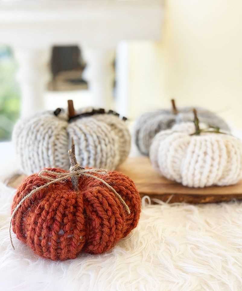 Knit pumpkin pattern in the round