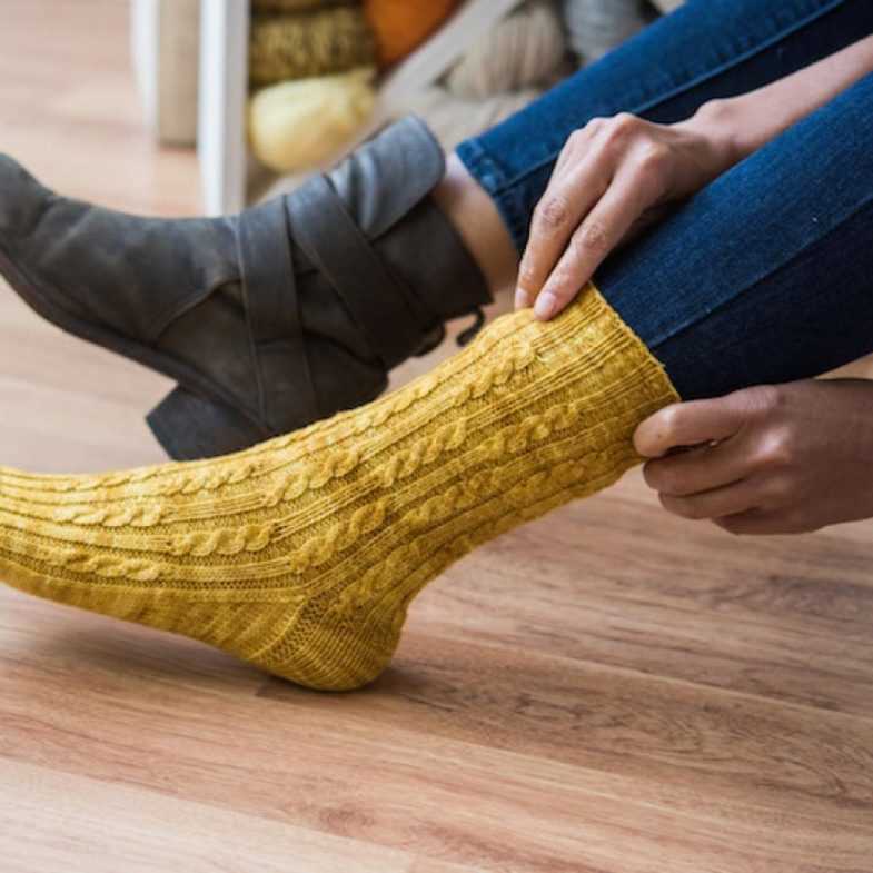 Free two needle sock knitting patterns