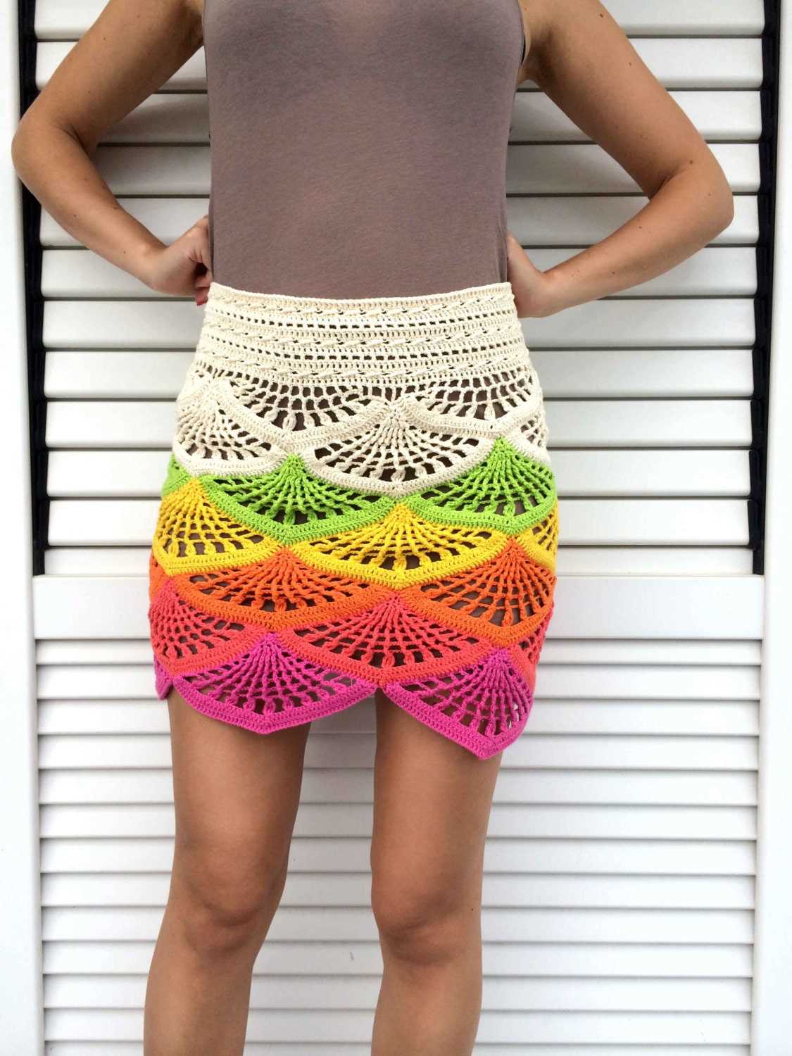 Knitted mini skirt pattern free