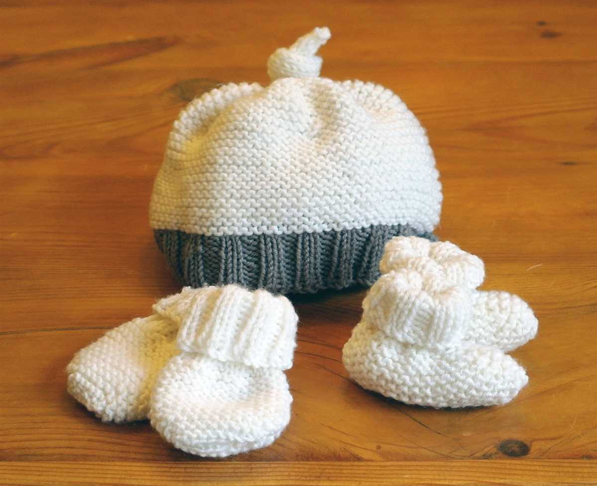 Preemie booties knitting pattern