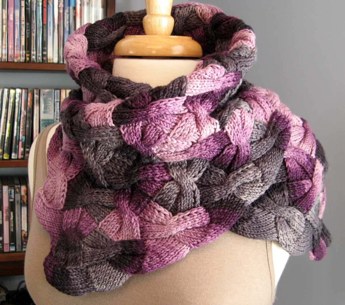 Knitted butterfly scarf pattern