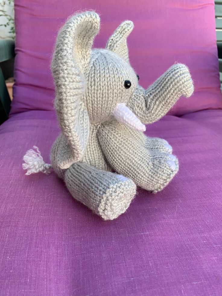 Free knitting patterns for toy animals