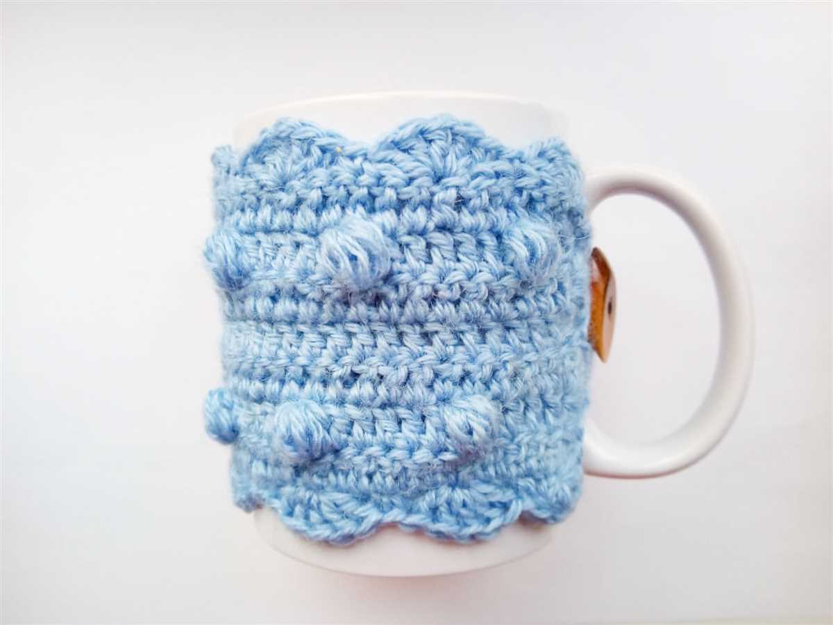 Knitted mug sweater pattern