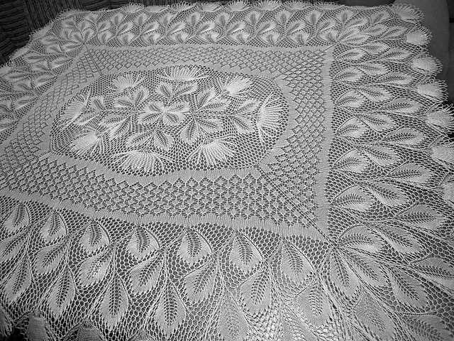 Knitted lace tablecloth patterns