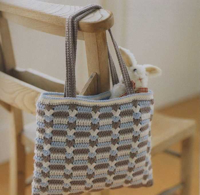 Free knitting patterns bags totes purses