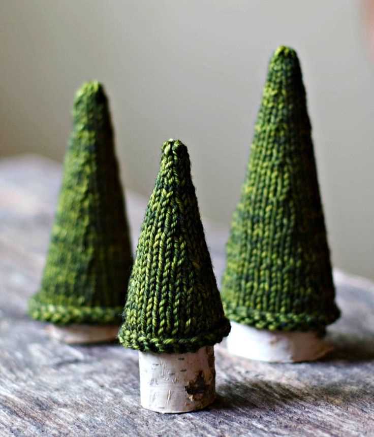 Knitted christmas trees patterns free