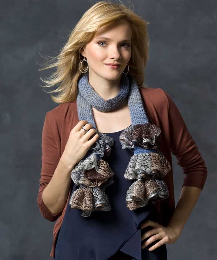 Knitted ruffle scarf pattern free