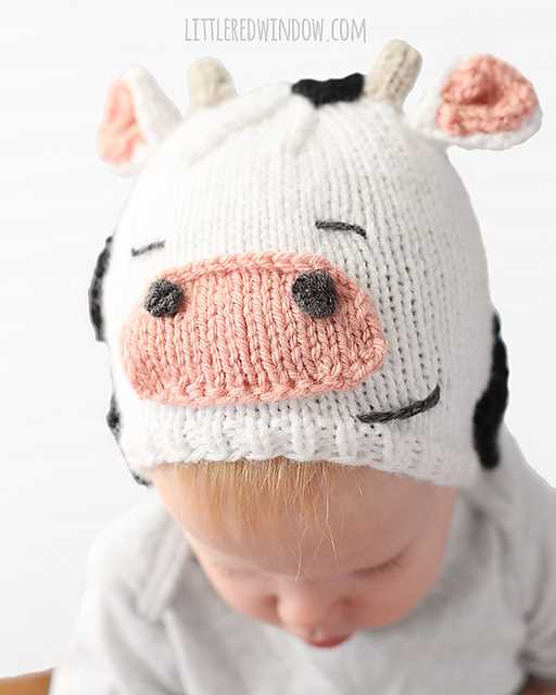 Knitted cow hat pattern