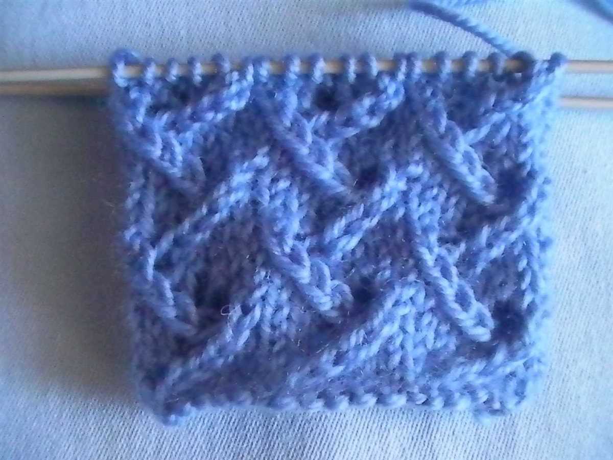 Parallelogram knitting pattern