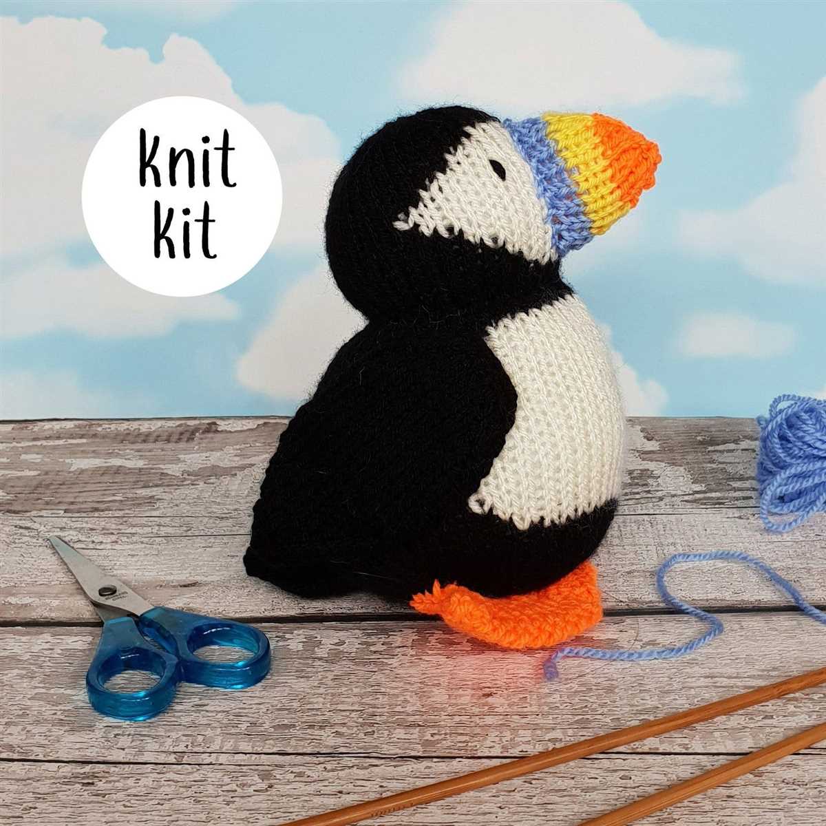 Knitted penguin pattern free