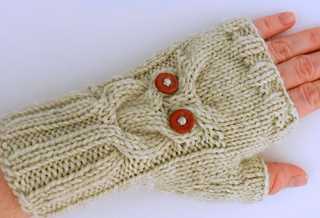 Cable knit arm warmers pattern