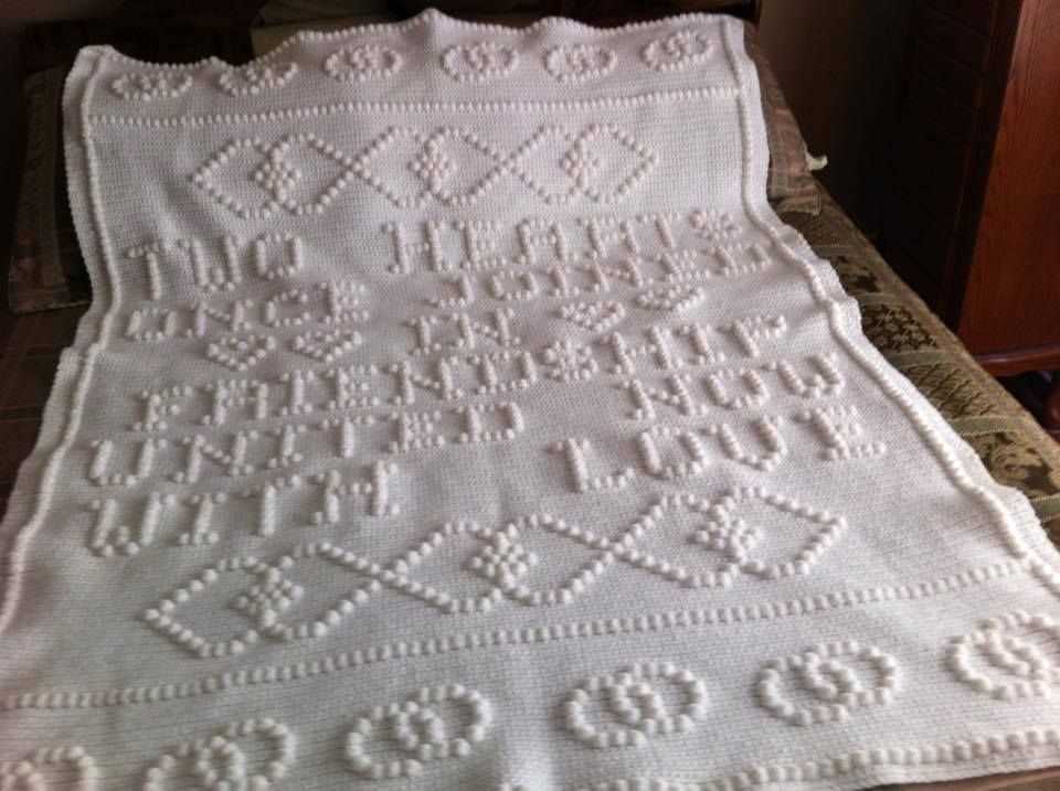 Knitted wedding blanket pattern