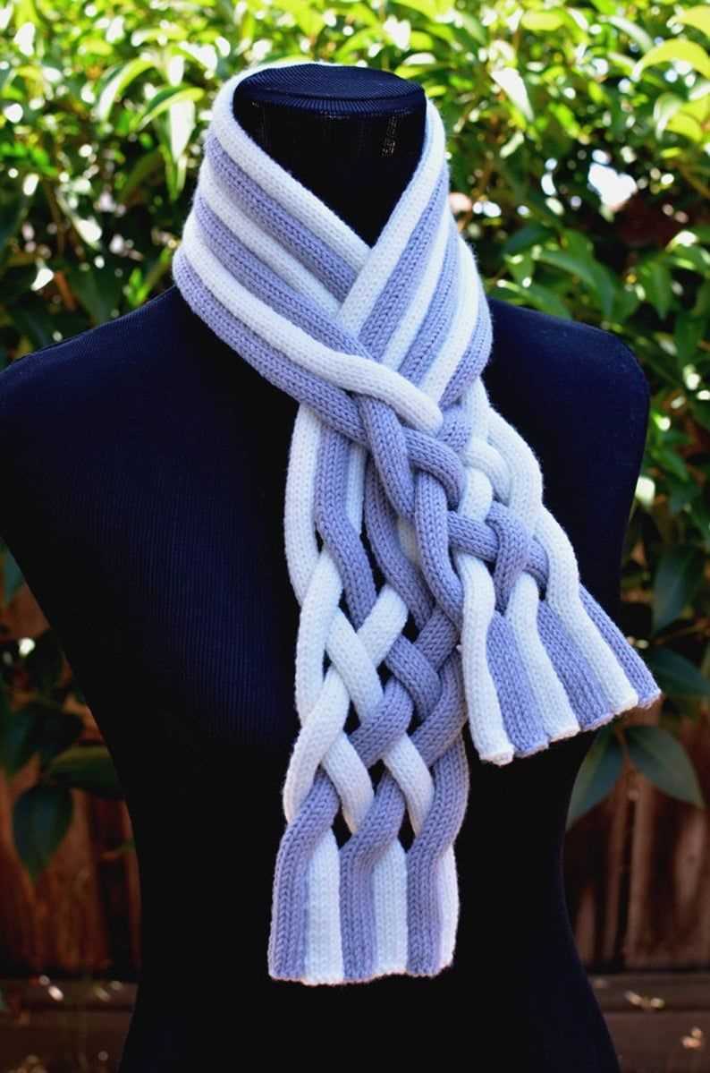 Curly knitted scarf patterns