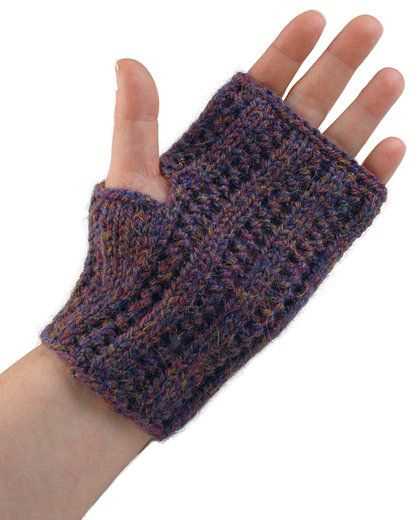 Knit wristlets pattern free