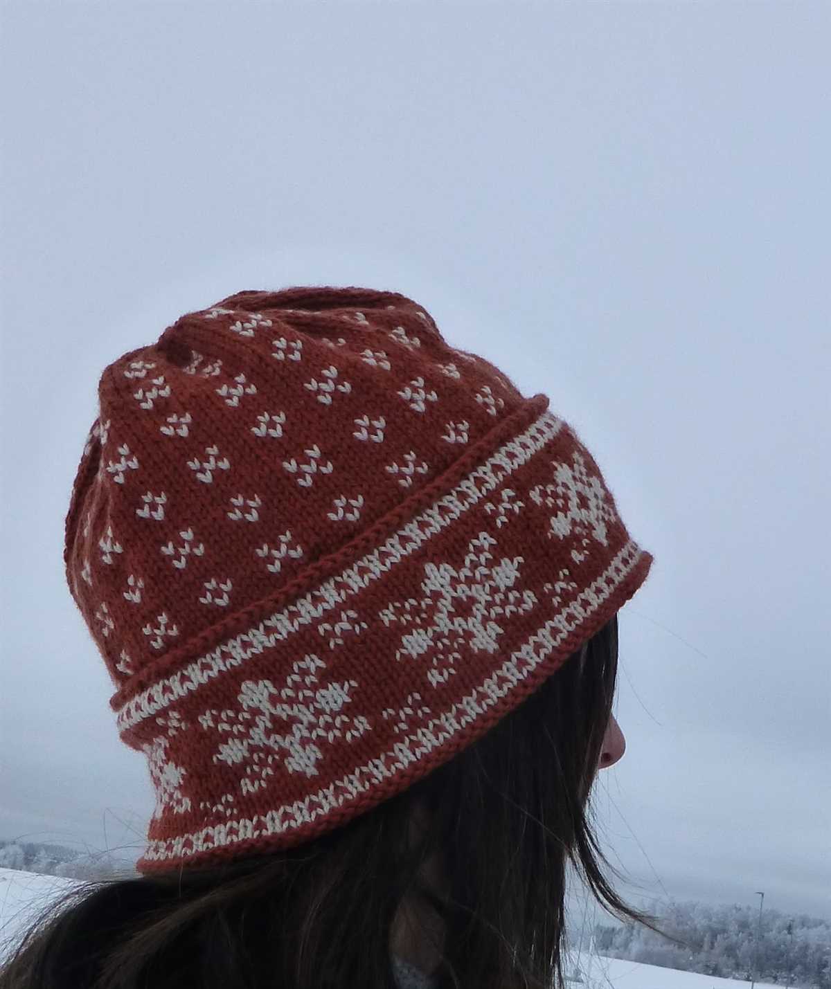 Norwegian star hat knitting pattern