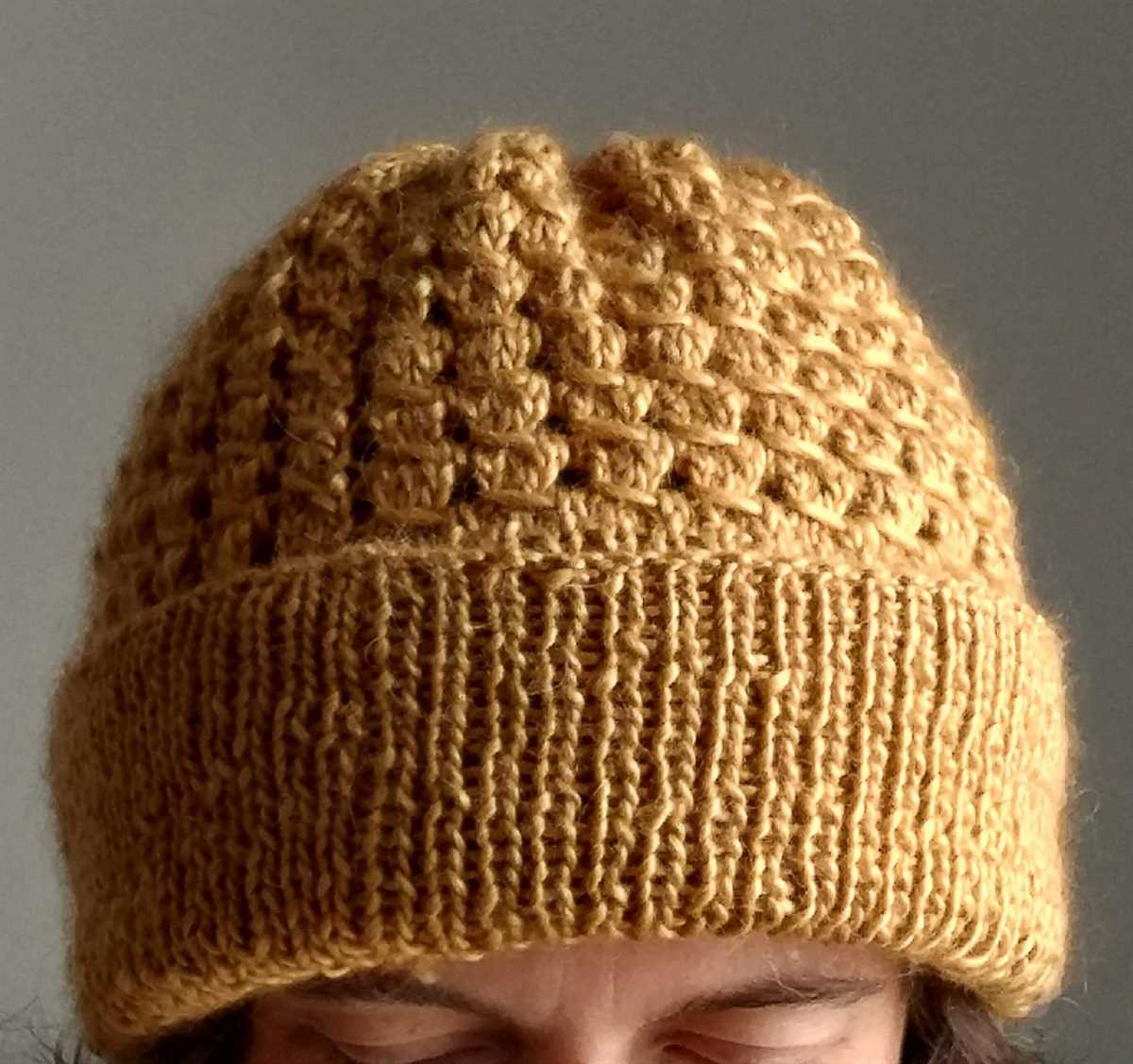 Folded brim knit hat pattern