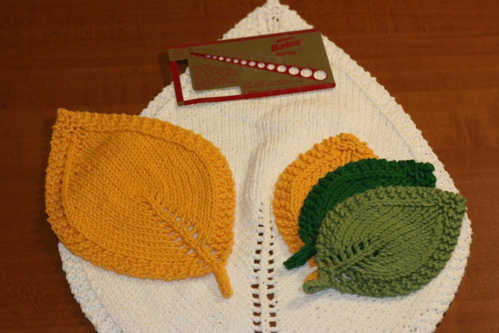 Falling leaves knitting pattern