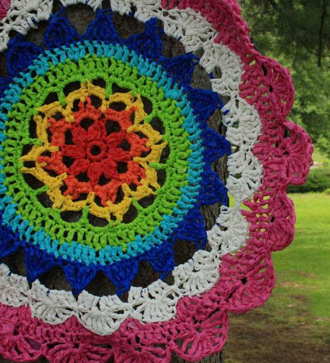 Knitted mandala patterns