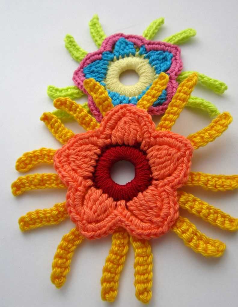 One piece knitted flower pattern