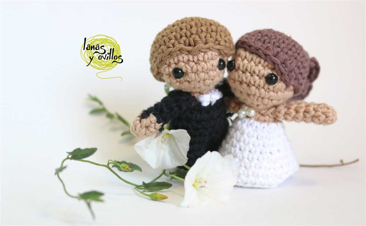 Free knitting pattern for bride and groom dolls