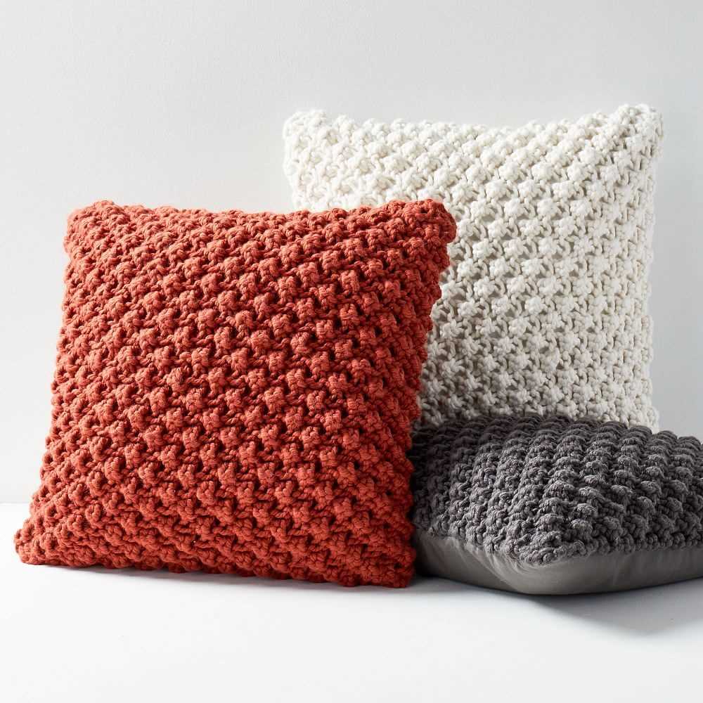 Knitted envelope cushion cover pattern