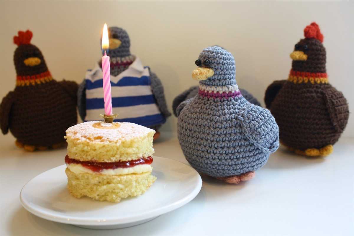 Free pigeon knitting pattern