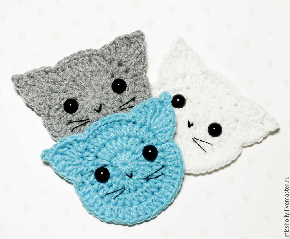 Cat motif knitting pattern