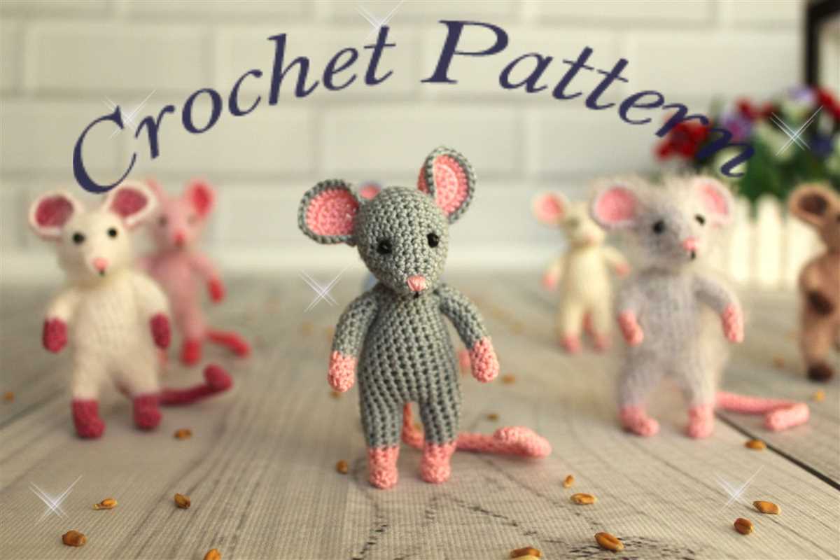 Knitted mice patterns