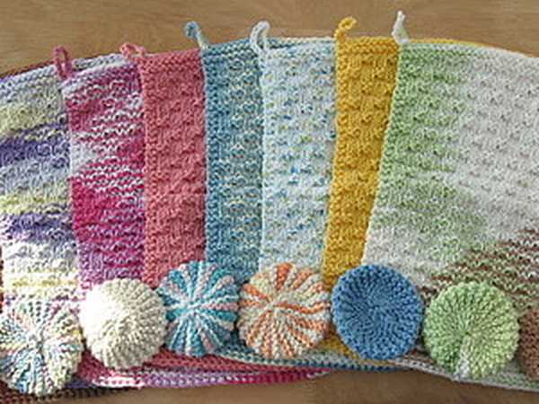 Knitted hand towel pattern