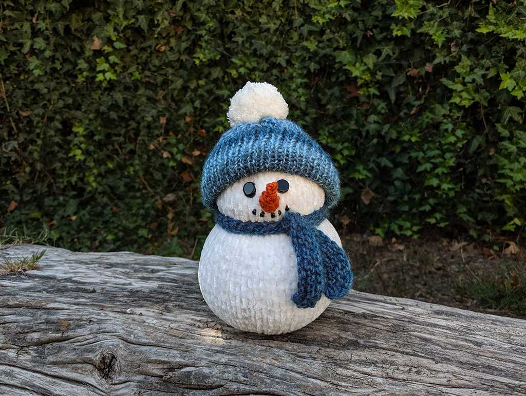 Free snowman hat knitting pattern