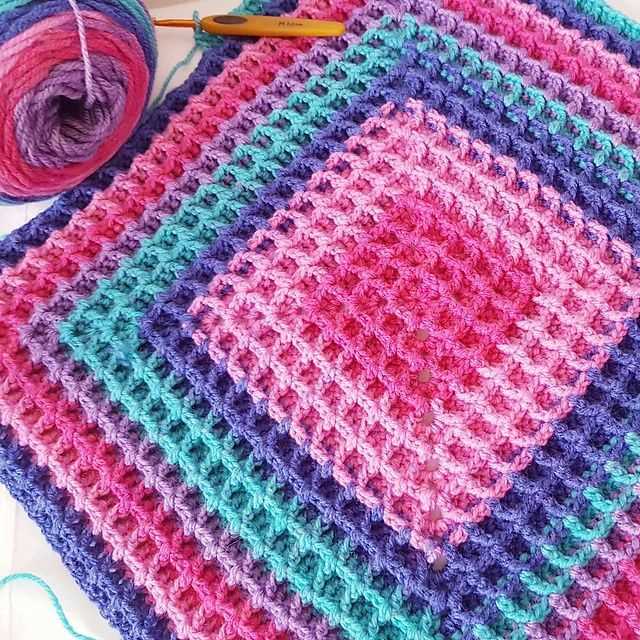 Waffle pattern knitting