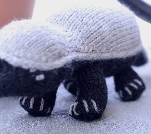 Honey badger knitting pattern