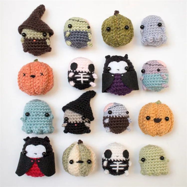 Free knitting patterns for halloween toys