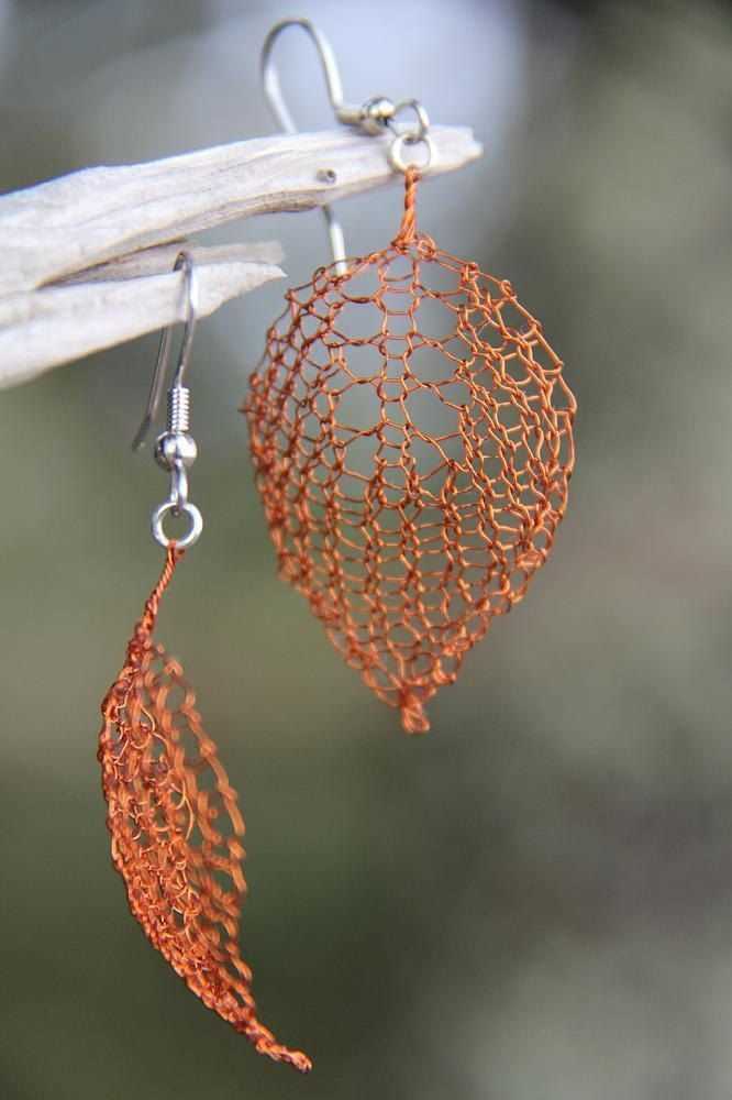 Knitted wire jewelry patterns free