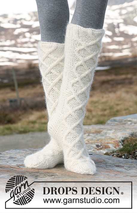 Over the knee leg warmers knitting pattern