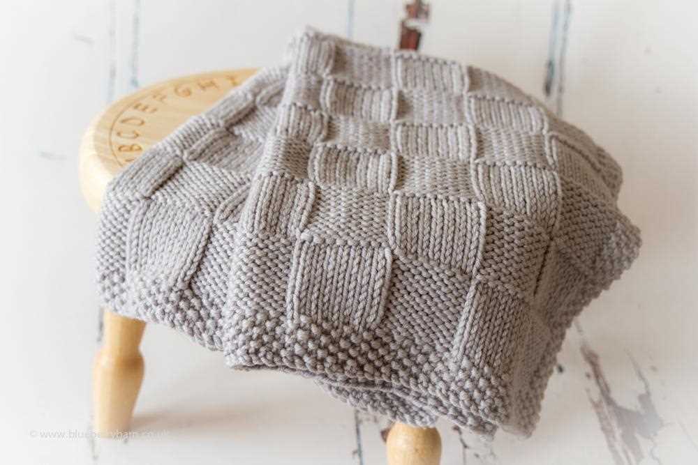 Free chunky knit baby blanket pattern