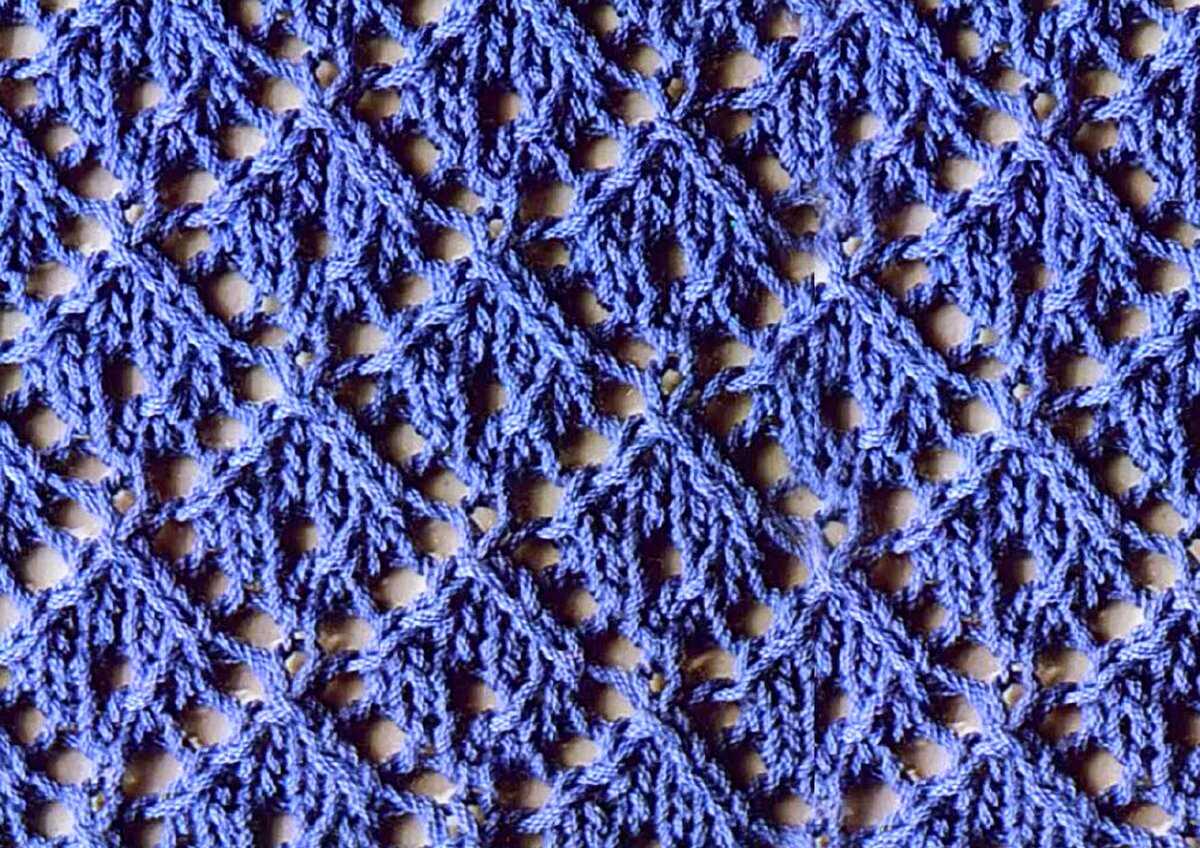 Parallelogram knitting pattern