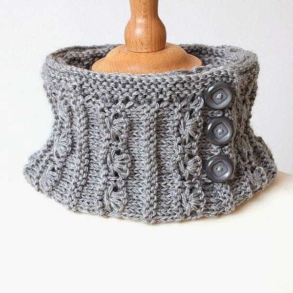 Pattern for knitted cowl neck warmer