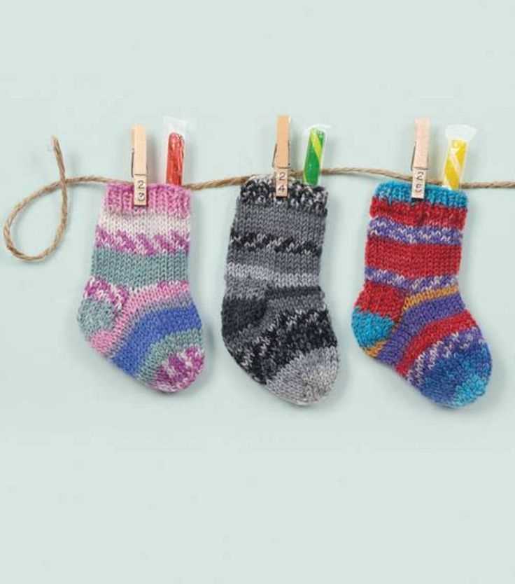 Knit stockings pattern