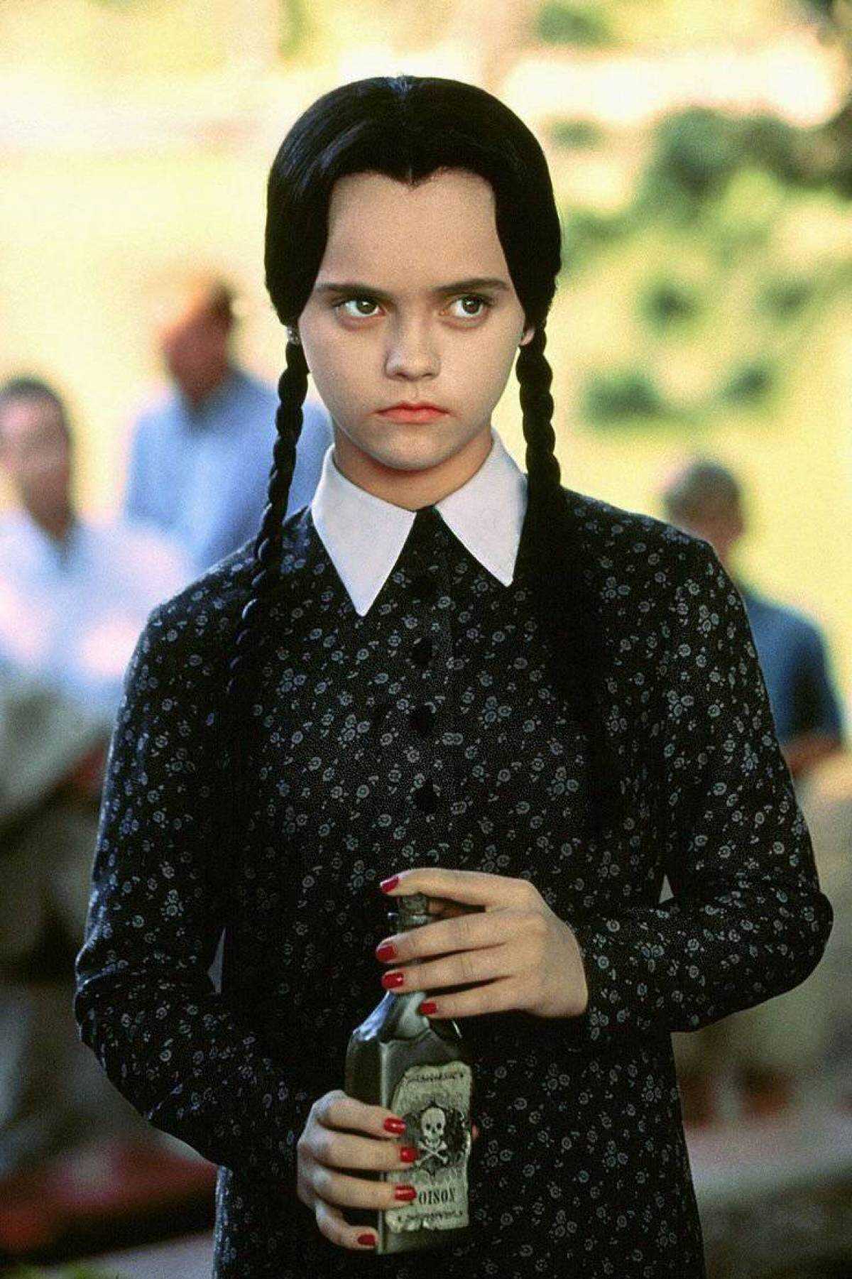 Wednesday addams knitting pattern